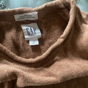 Small, Gap sweater